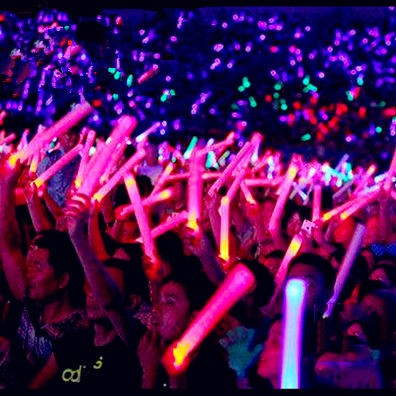 30 szt. Dekoracja na imprezę,  – Flashing Led Foam Sticks Party recenzja i cena